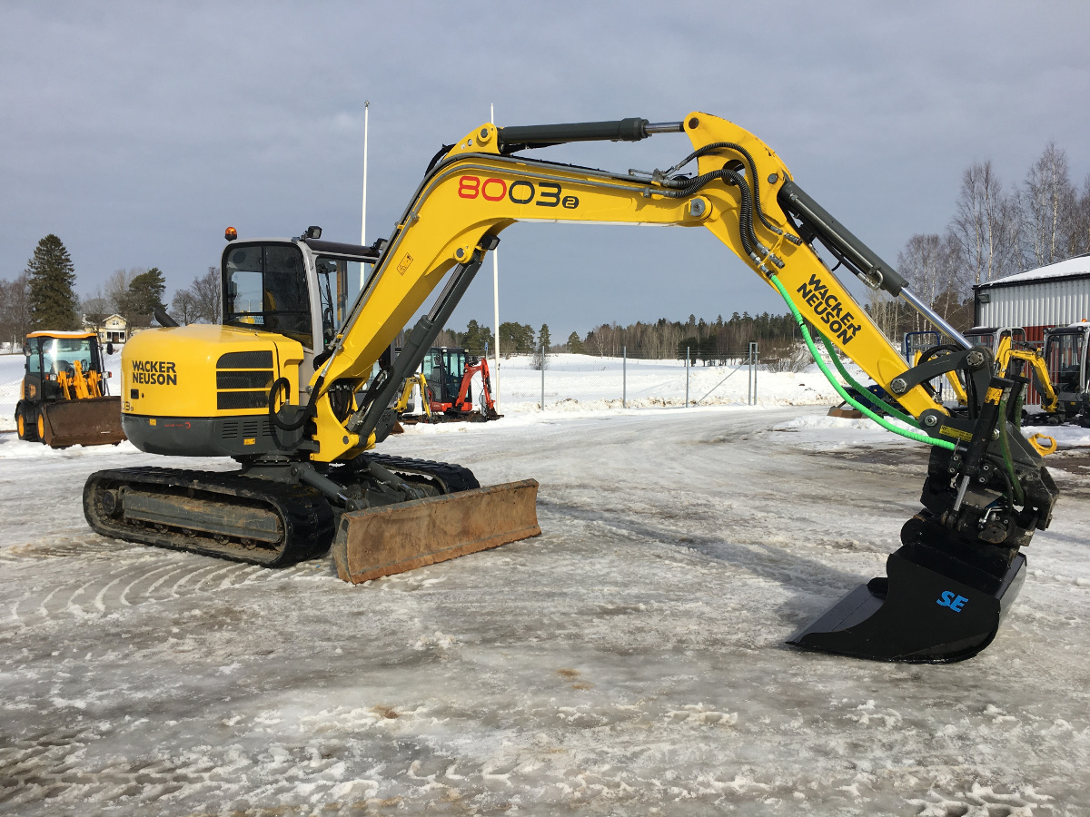 Wacker Neuson 8003